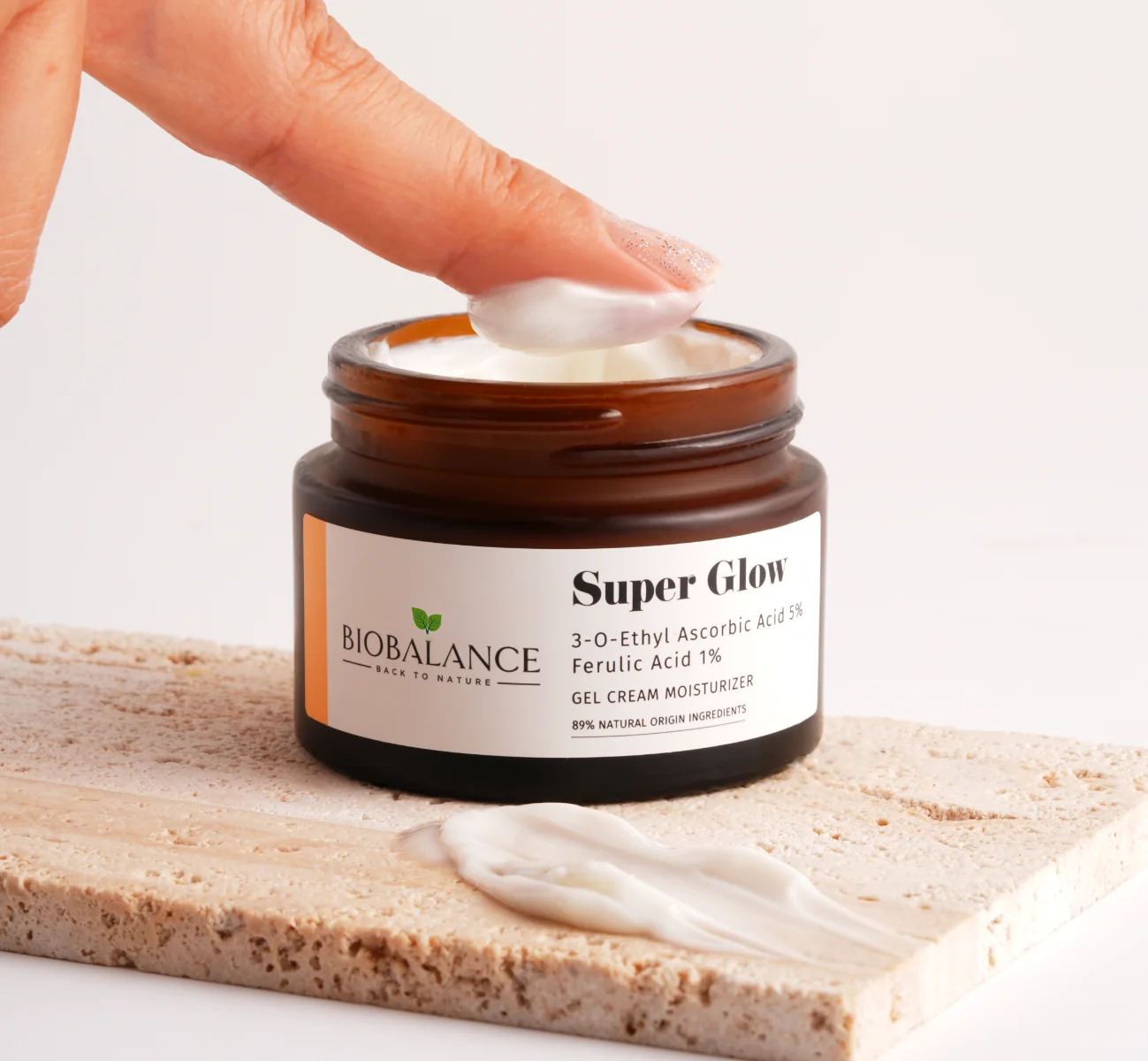 Crema gel hidratanta cu 3-O-Ethyl Acid Ascorbic 5% si Acid Ferulic 1% Super Glow, 50ml, Bio Balance