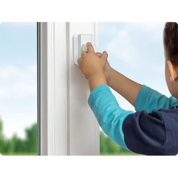 Pachet economic sigurante pentru usi de balcon si ferestre Albe 70060, 3 bucati, Reer