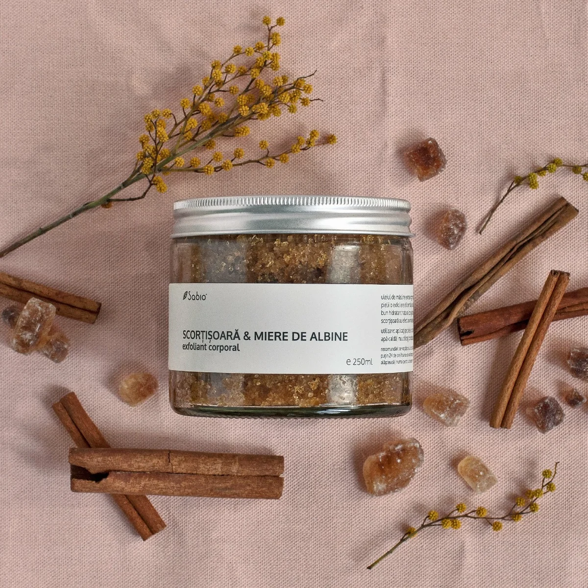 Exfoliant cu scortisoara si miere de albine, 250ml, Sabio