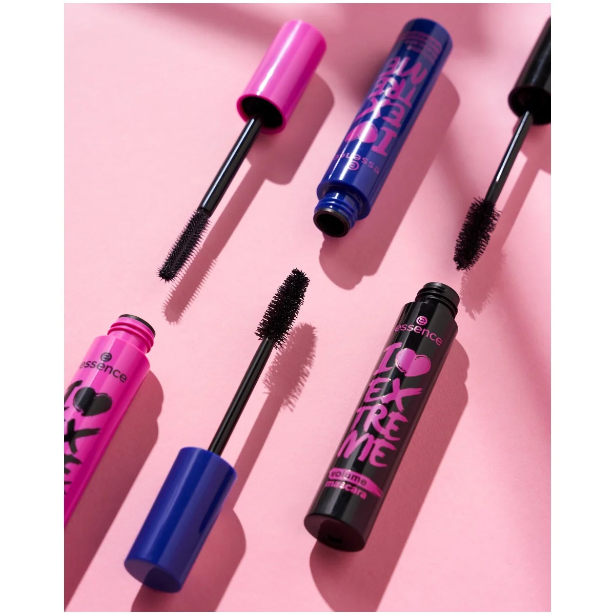 Mascara rezistenta la apa I Love Extreme Volume, 12ml, Essence