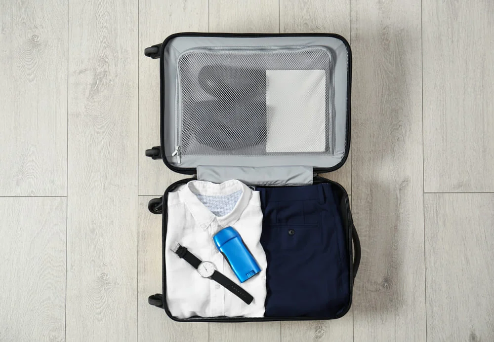 Parfumuri pentru vacanta: variante practice, compacte si versatile