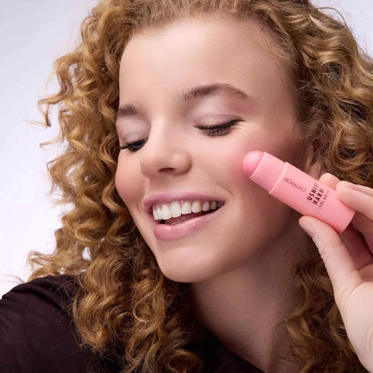 Blush cremos Stick Blushin Charm 040 Sparkle Lover, 5.5g, Catrice