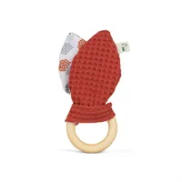 Jucarie organica cu inel de prindere din lemn si urechi din material textil caramiziu 696-V2, 1 bucata, Grunspecht