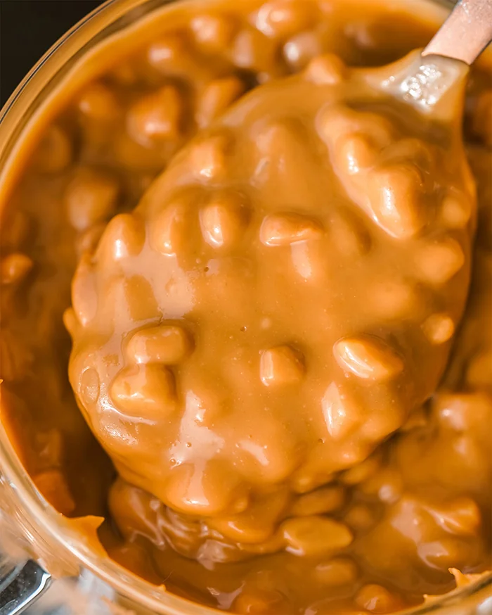 Crema cu gust de caramel si migdale Crunchy Caramella Secretele Ramonei, 350g, Laboratoarele Remedia