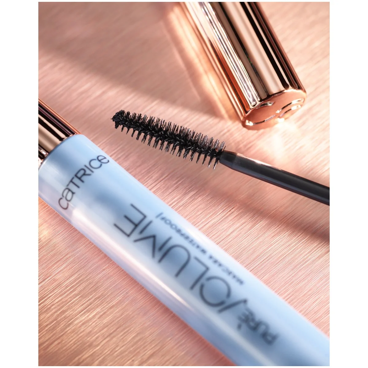 Mascara rezistent la apa Pure Volume Waterproof 010 - Black Waterproof, 10ml, Catrice