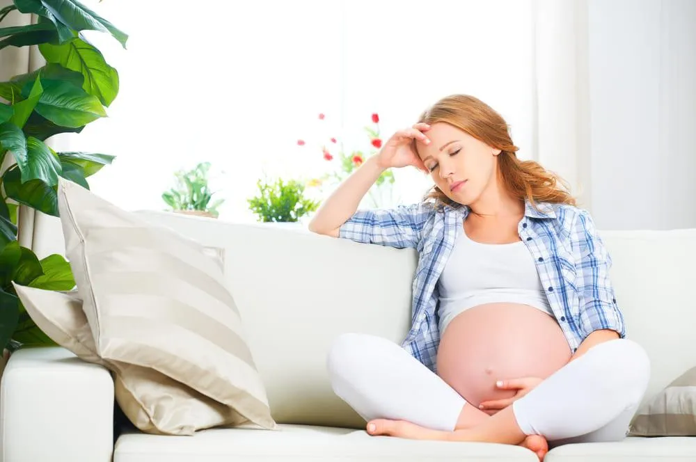 Dureri de cap in sarcina: De ce apar si cum le tratezi