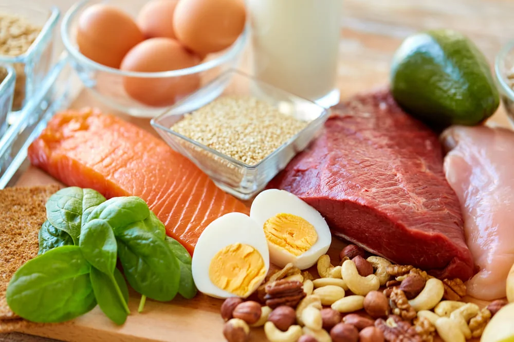 Exces de proteine in dieta: cand devine periculos pentru rinichi si ficat?