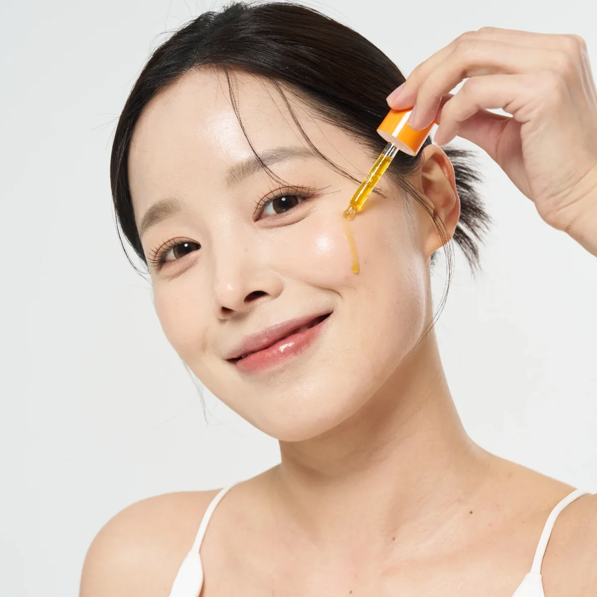 Ser antioxidant si iluminator Vitamin Serum 16.5%, 20ml, Avea