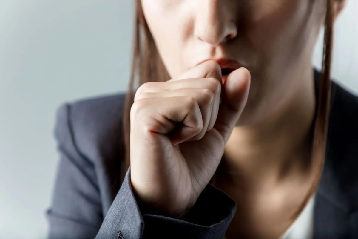 Pleurezia sau apa la plamani: cauze, simptome si tratament