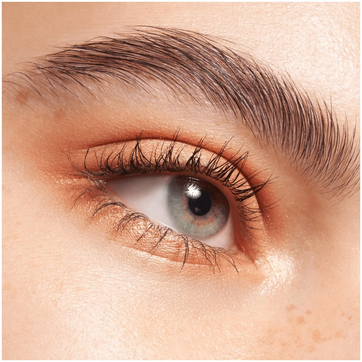 Fard de pleoape Soft Touch 09 - Apricot Crush, 2g, Essence