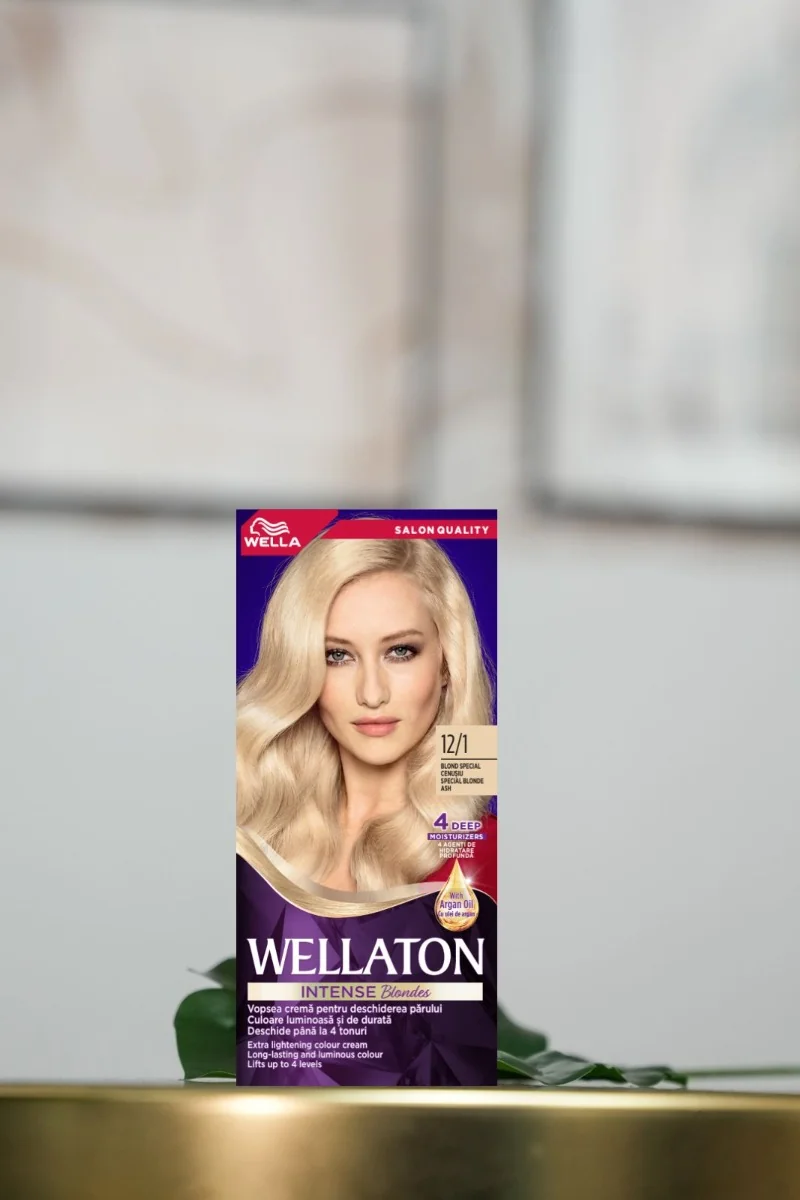 Vopsea de par permanenta Blond Special Cenusiu 12.1 Wellaton, 110ml, Wella