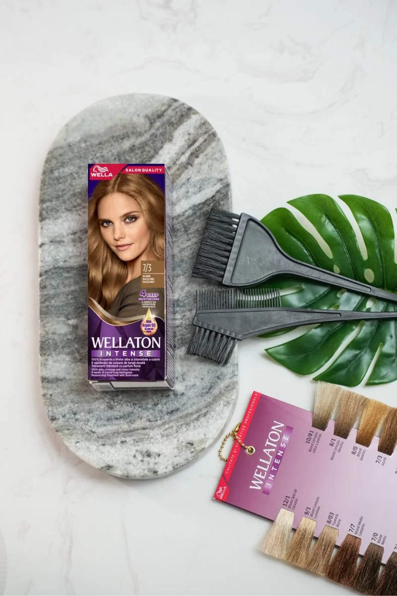 Vopsea de par permanenta Aluna 7.3 Wellaton, 110ml, Wella