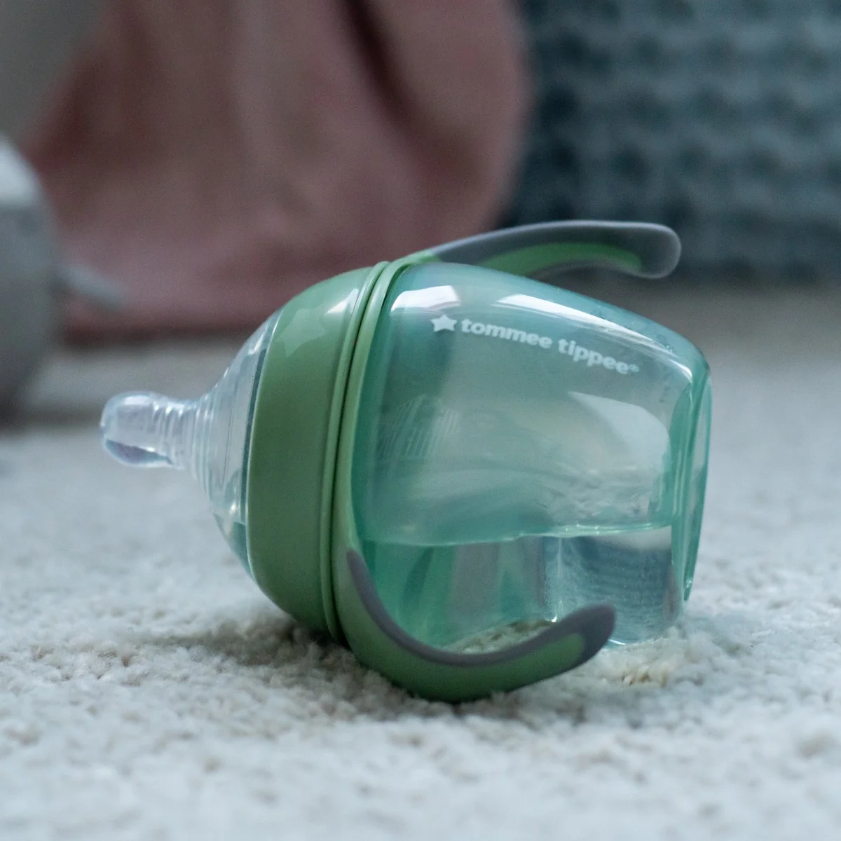 Cana de tranzitie pentru +4 luni Verde, 150ml, Tomme Tippee