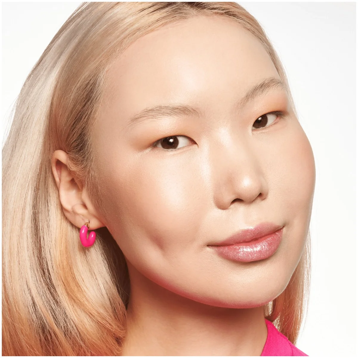 Fard de pleoape Soft Touch 09 - Apricot Crush, 2g, Essence