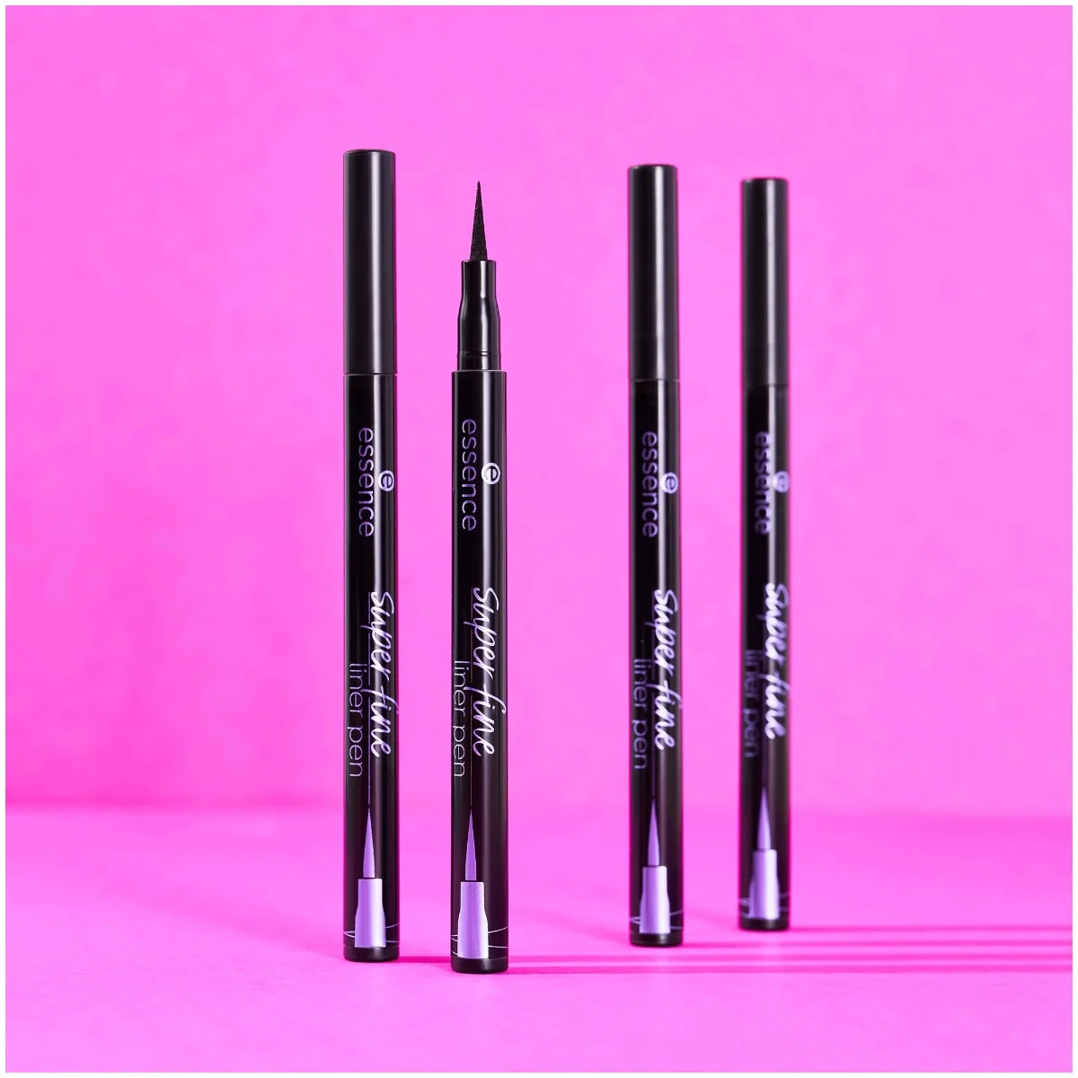 Tus de ochi super fine liner pen 01 - Deep Black, 1ml, Essence