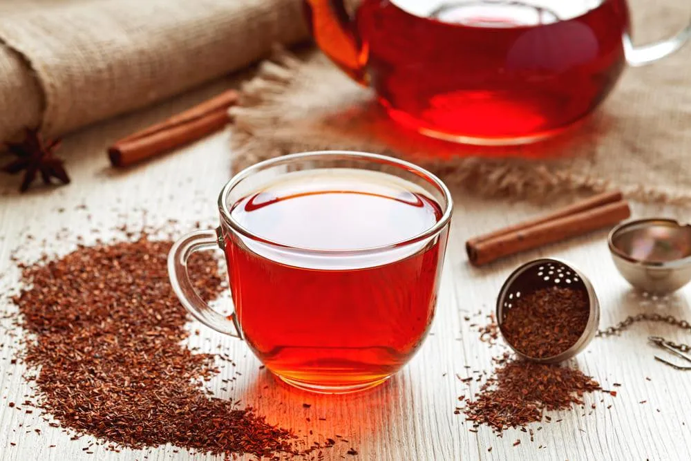 Ceai rosu (rooibos): proprietati, beneficii, utilizari