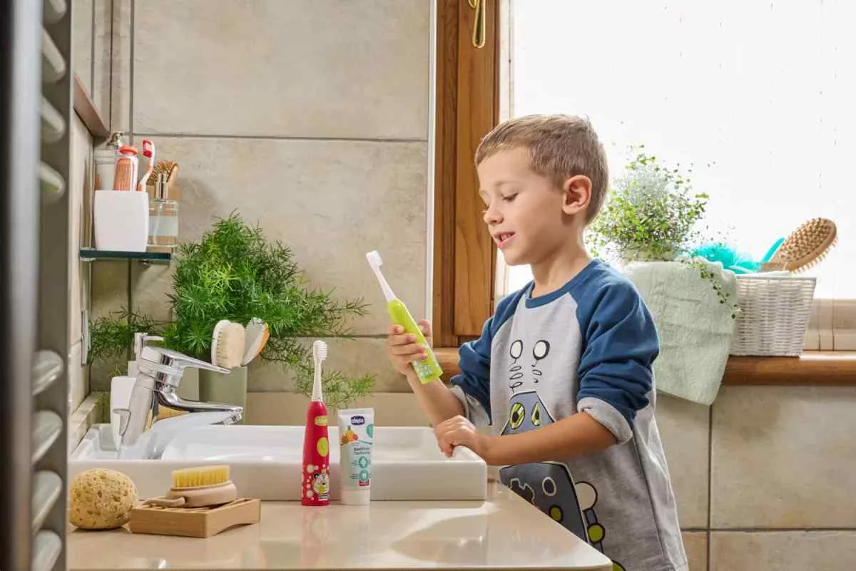Periuta de dinti electrica Panda 3 ani +, 1 bucata, Chicco