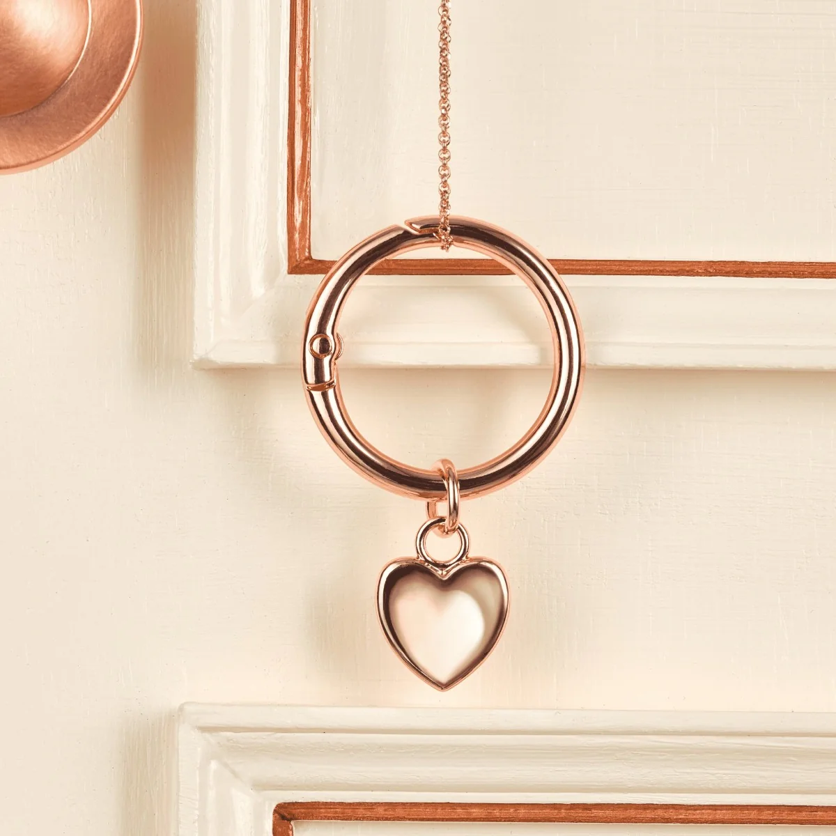 Inel Charm accesoriu pentru transportul produselor Hollyglazing, 1 bucata, Catrice