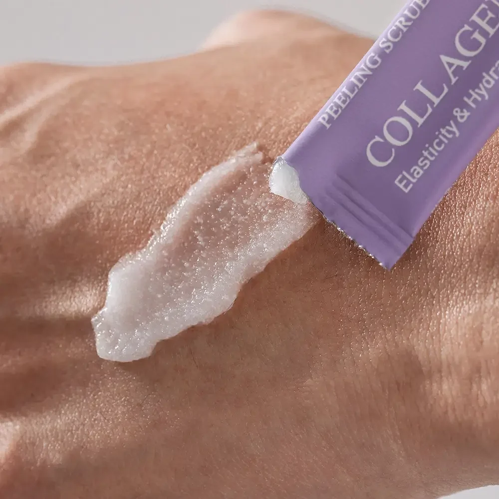 Scrub facial cu colagen si efect de peeling, 40 bucati, Mizon