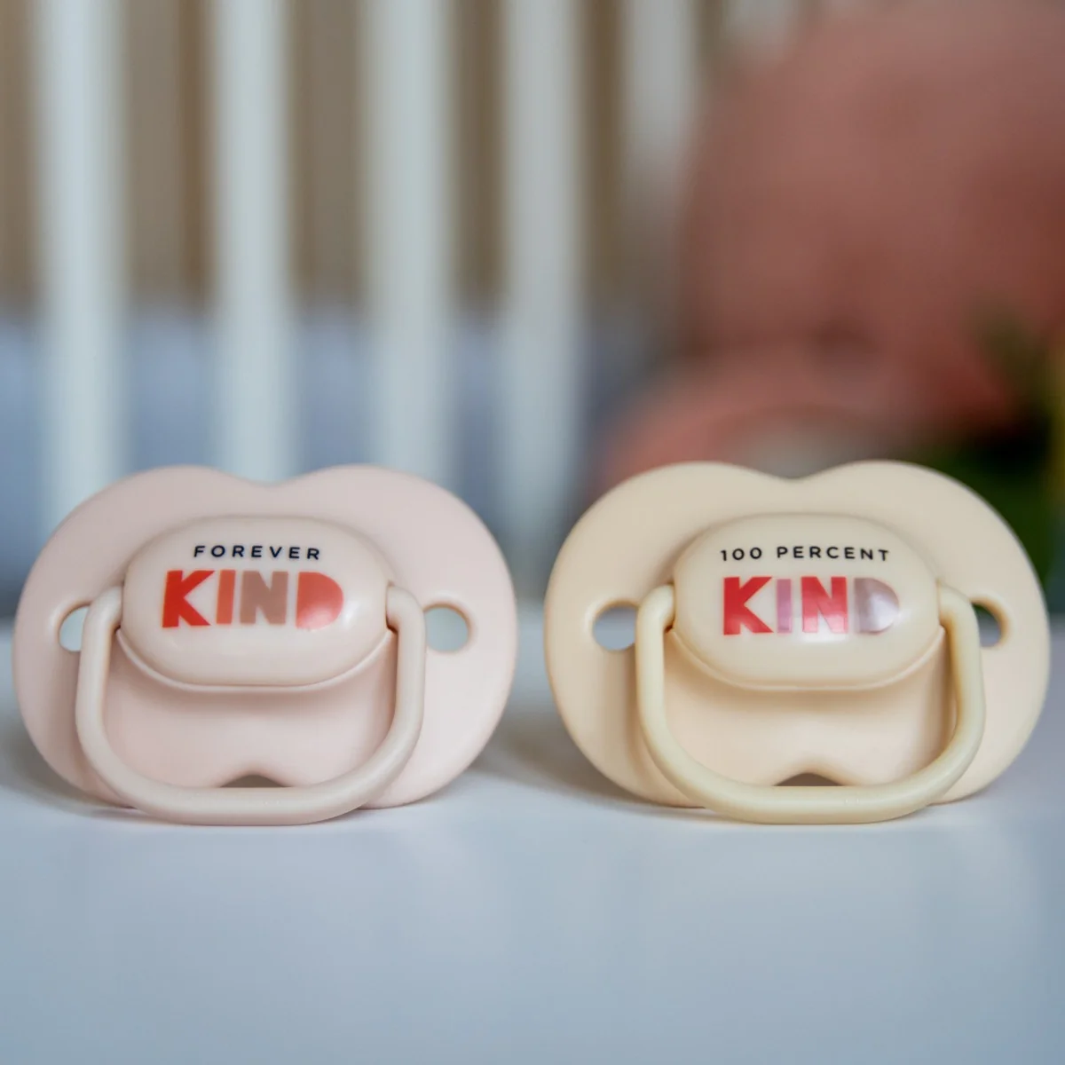 Suzeta ortodontica pentru 0-6 luni Anytime Bej, 2 bucati, Tommee Tippee