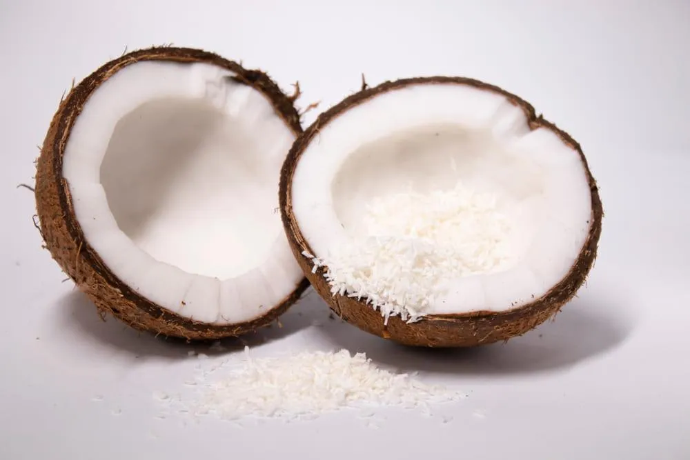Lapte de cocos: proprietati, beneficii, utilizari