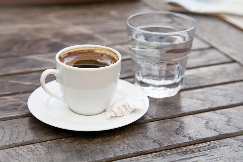 Cafeaua si digestia: ce legatura exista intre ele?