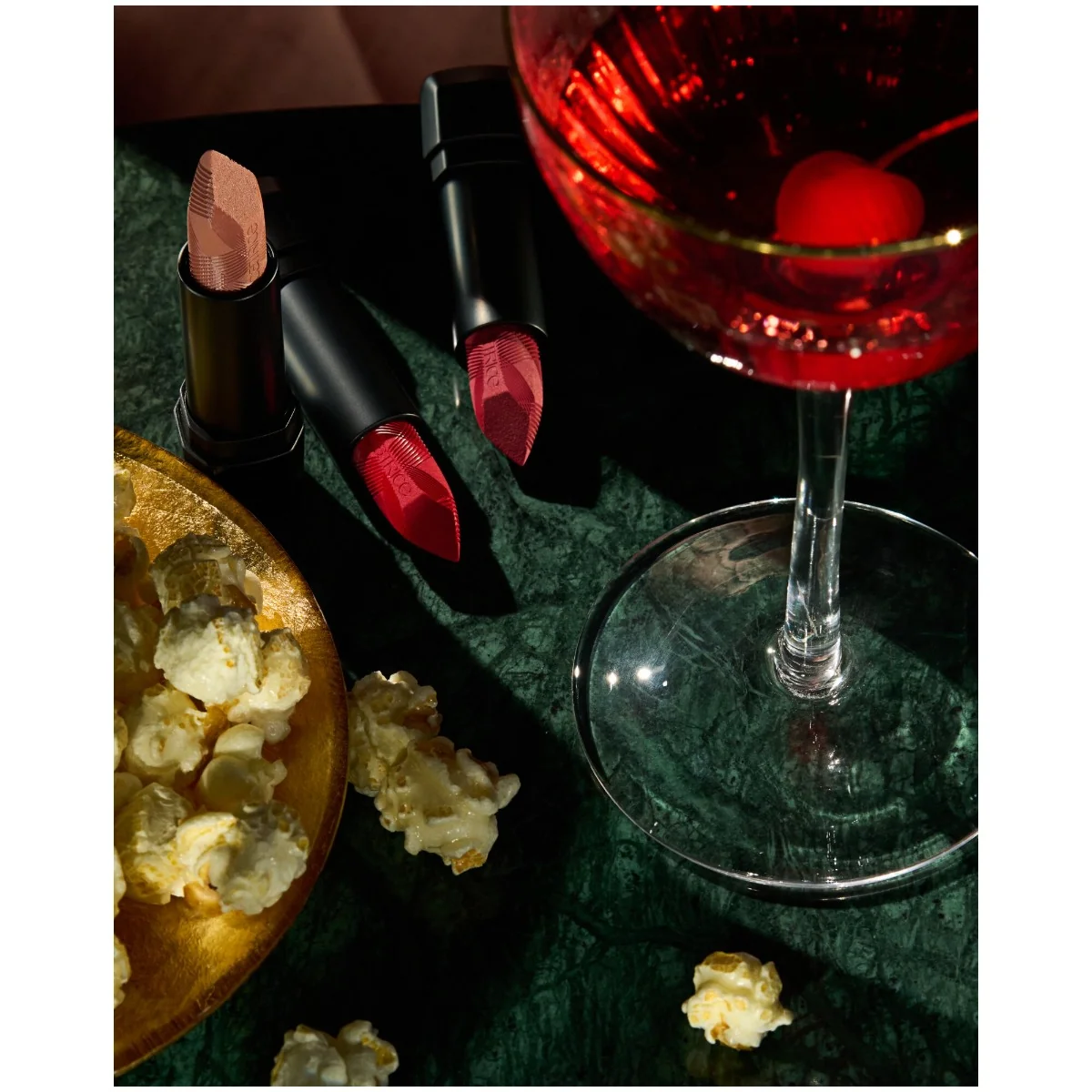 Ruj mat Scandalous Matte Lipstick 080 - Casually Overdressed, 3.5g, Catrice