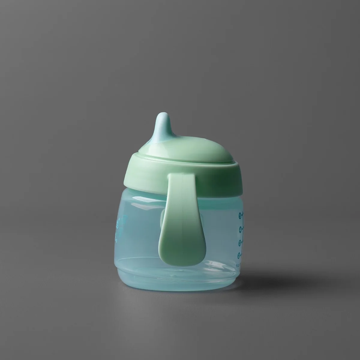 Cana  Starter Spout antiscurgere pentru 4 luni + cu cioc rezistent la muscaturi si manere usor de prins, 150ml, Tommee Tippee