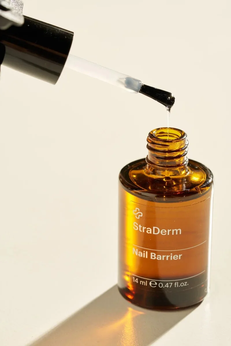 Lac de unghii tratament, 14ml, StraDerm