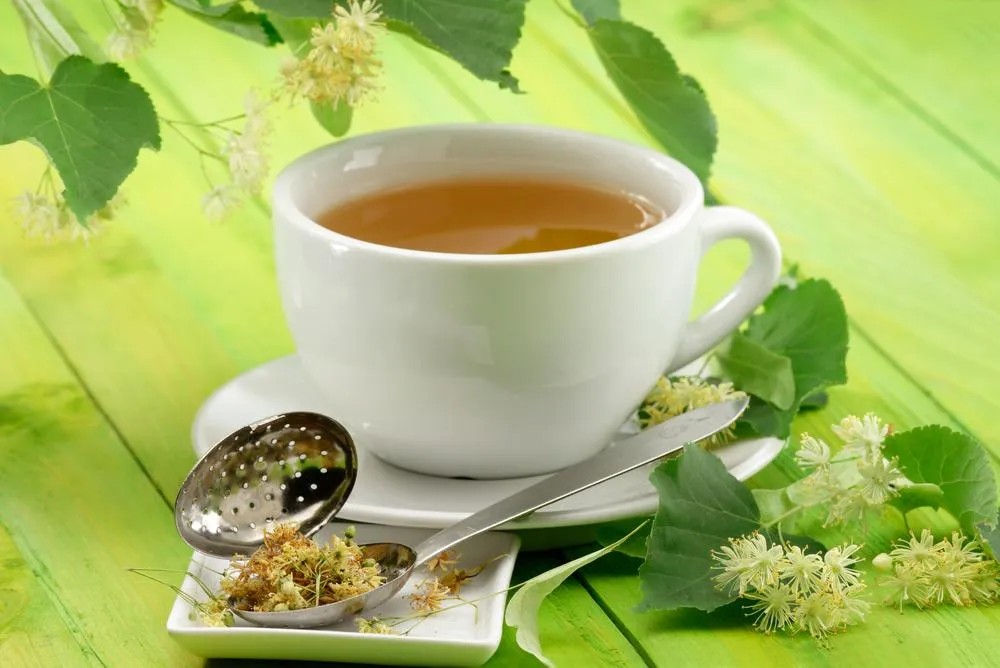 Ceaiul de tei - beneficii, proprietati si contraindicatii