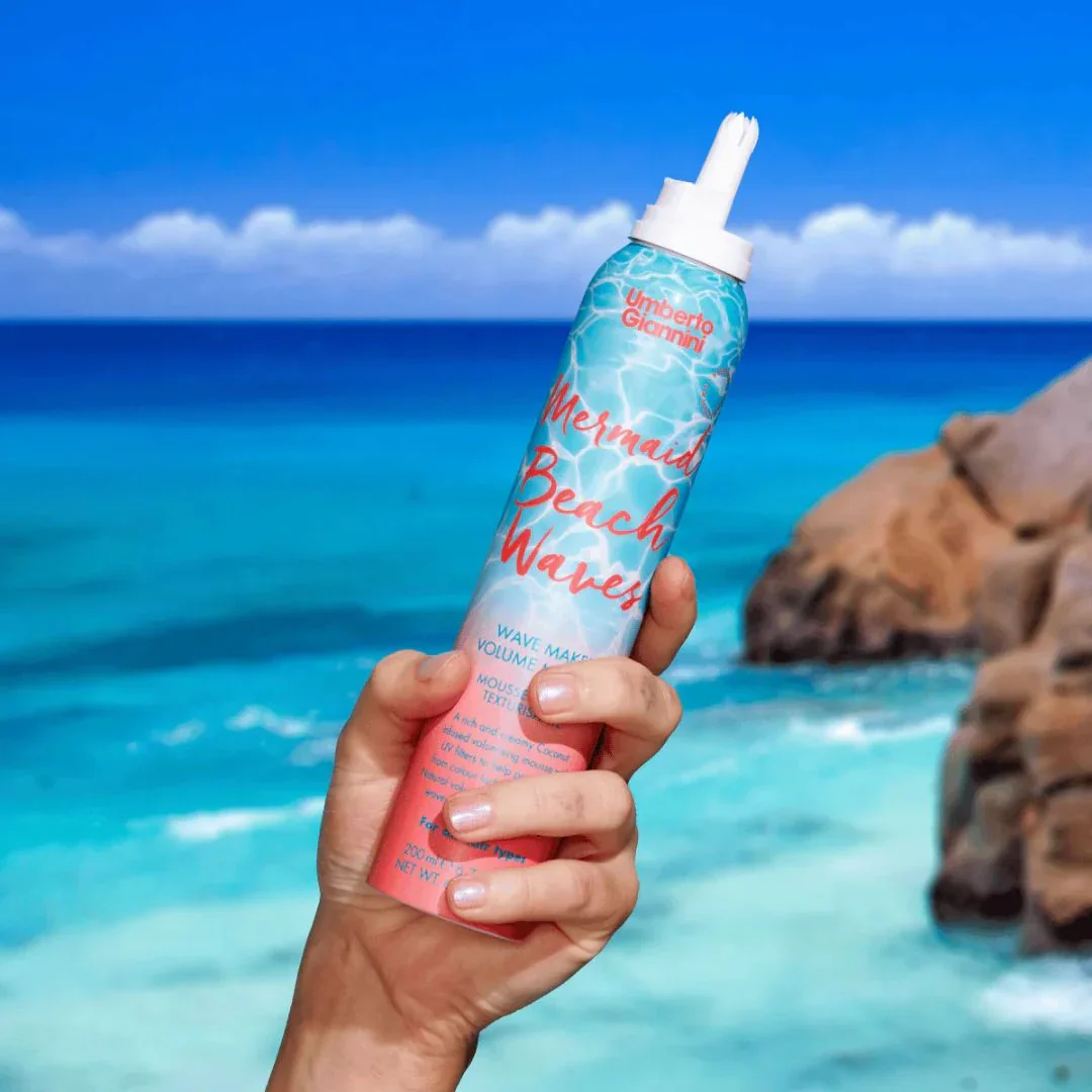 Spuma pentru volum si texturarea parului Mermaid Beach Waves, 200ml, Umberto Giannini