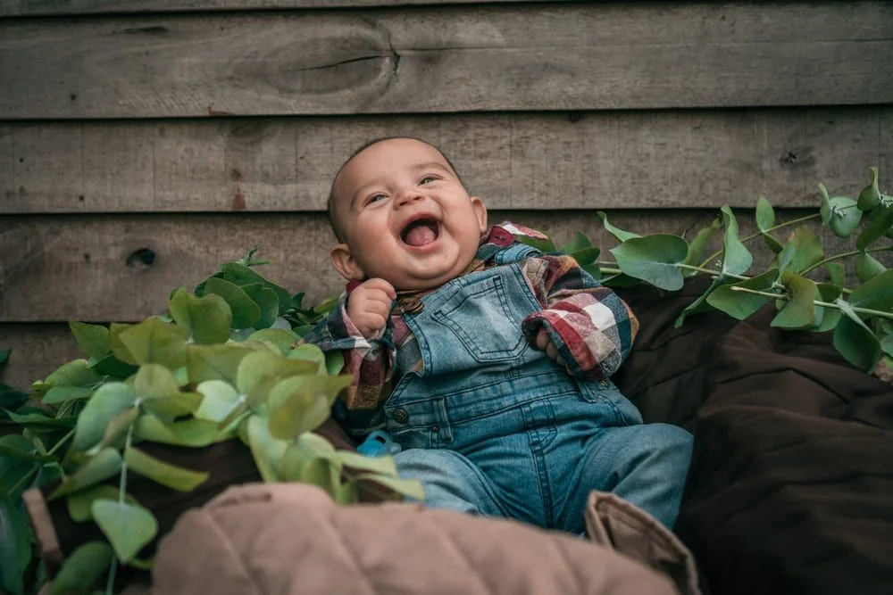 Bebe 4 luni: dezvoltare si sfaturi utile