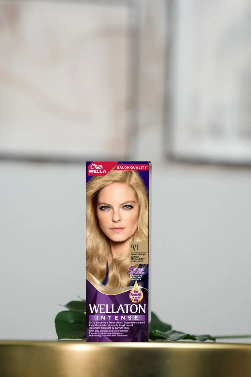 Vopsea de par permanenta Blond Cenusiu Luminos 9.1 Wellaton, 110ml, Wella