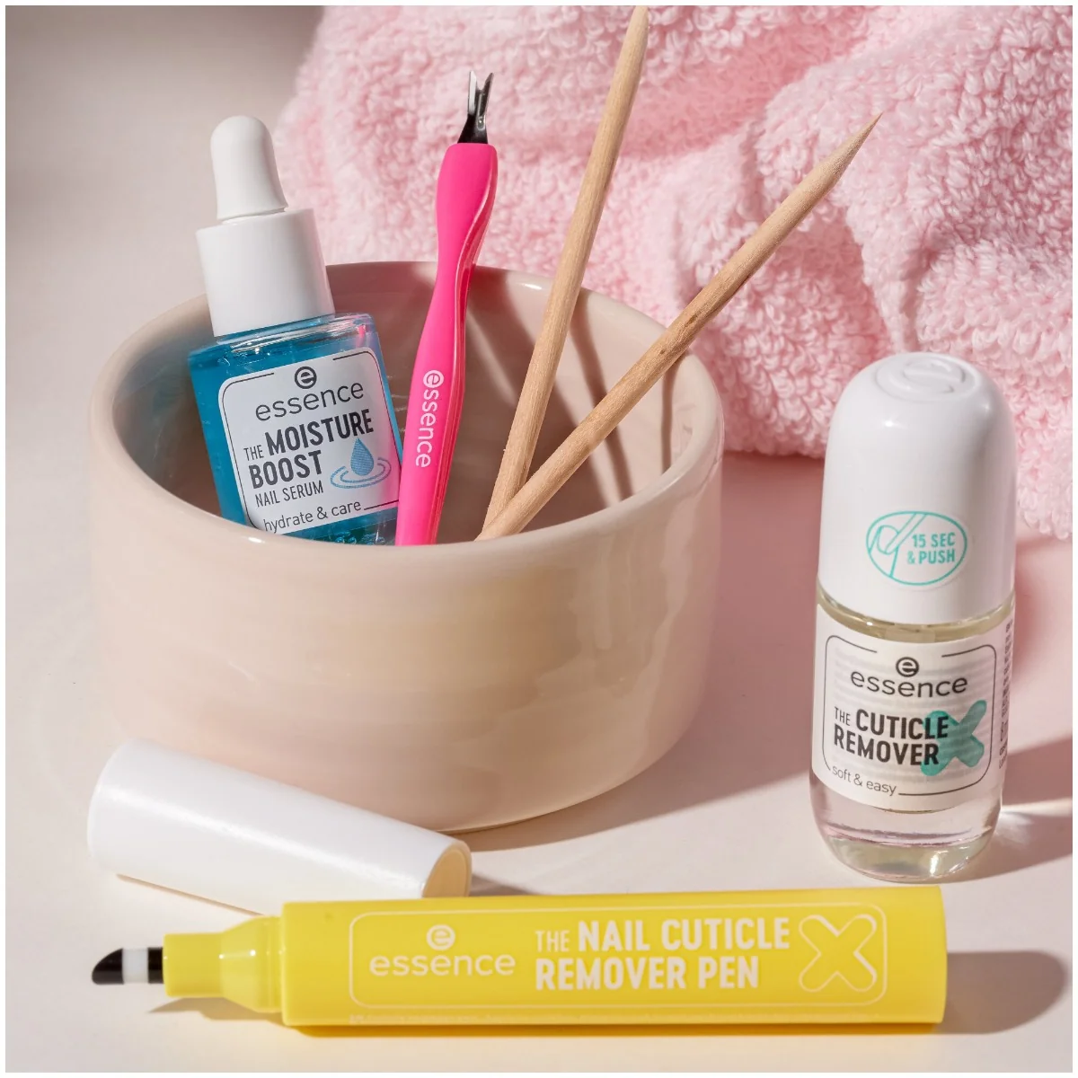 Tratament pentru cuticule The Cuticle Remover, 8ml, Essence