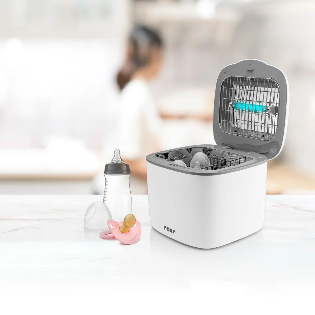 Sterilizator UV pentru biberoane cu functie de uscare, 1 bucata, Reer