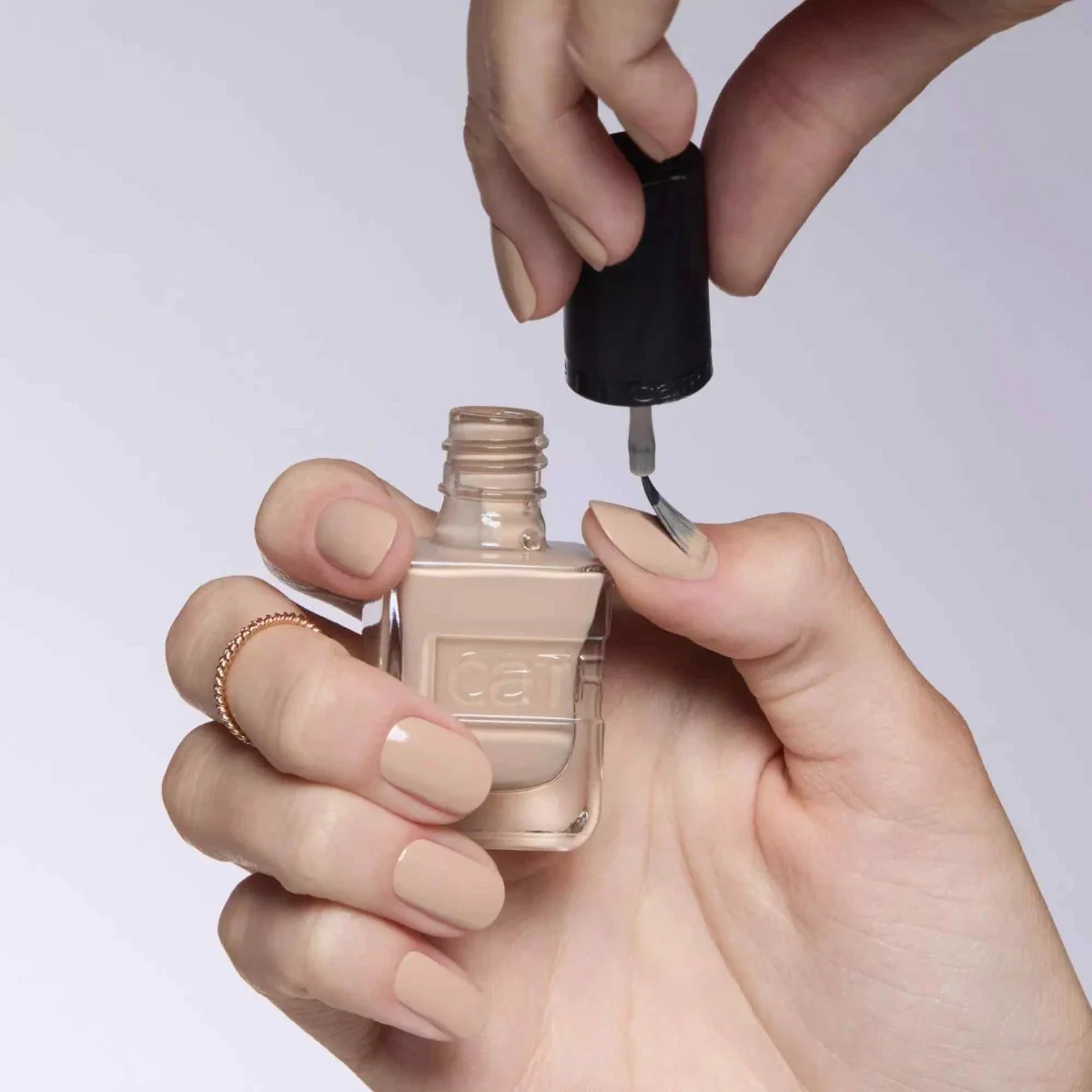 Lac pentru unghii Gel Affair 010 Lost My Camel in the Desert, 10.5ml, Catrice