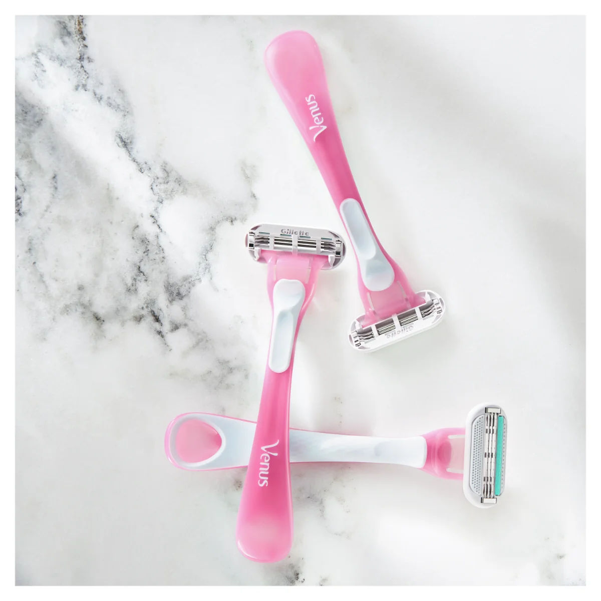 Set aparate de ras de unica folosinta Venus Sensitive, 4 bucati, Gillette