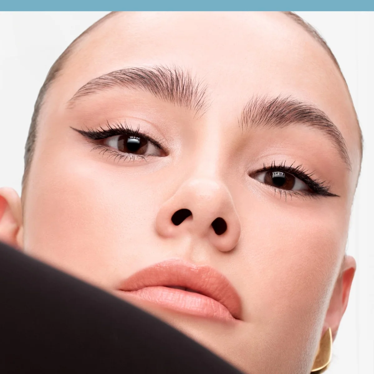 Tus de ochi Liner Pinceau Tubing Black, 2.5ml, Bourjois