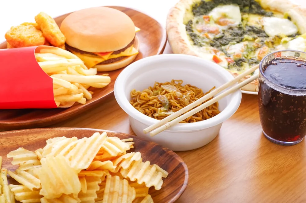 Alimente procesate: care sunt, ce efecte au asupra sanatatii