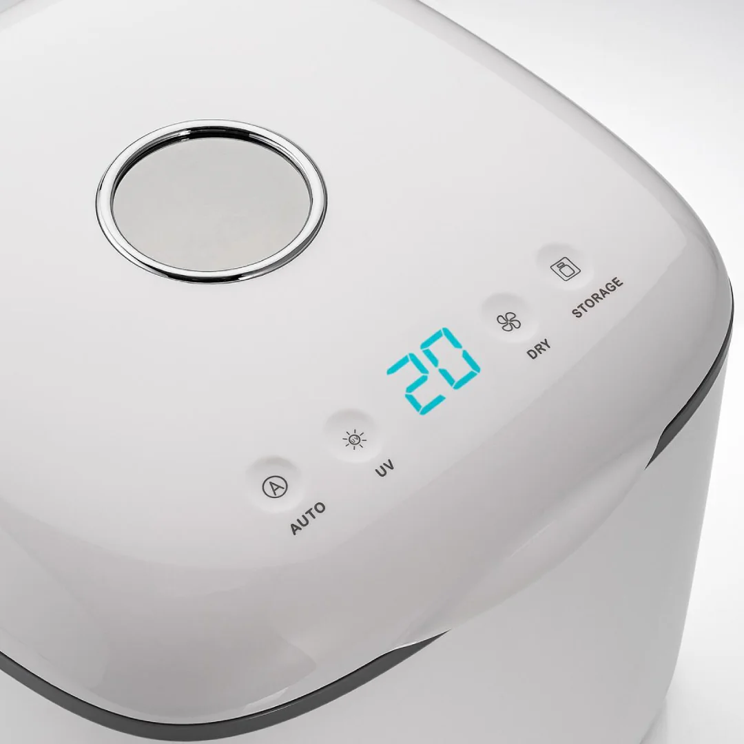 Sterilizator UV pentru biberoane cu functie de uscare, 1 bucata, Reer