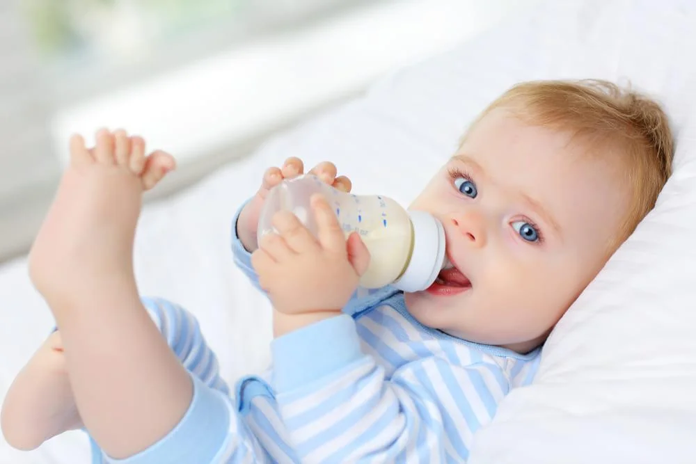 Sterilizare biberoane: pasi pentru o dezinfectare corecta