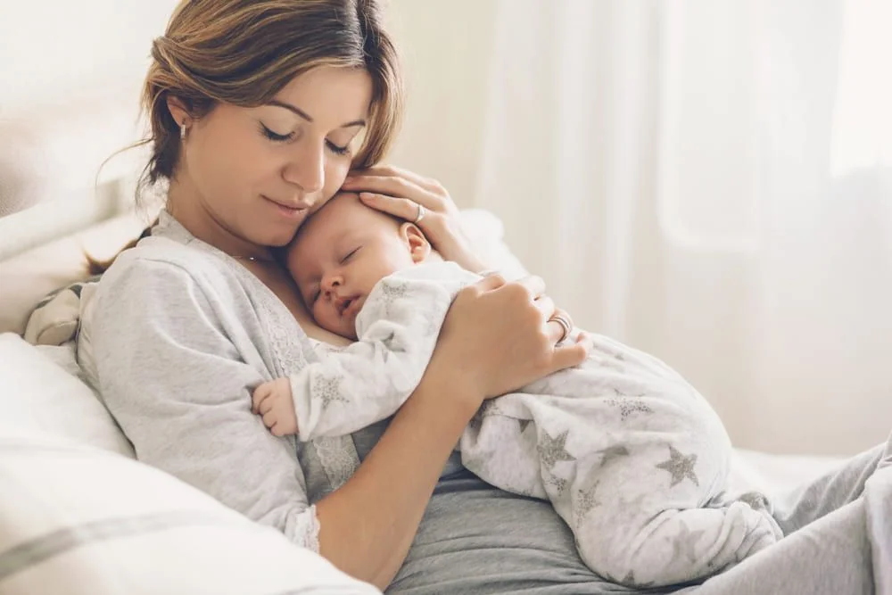 Bebe la 2 luni: dezvoltare si sfaturi utile