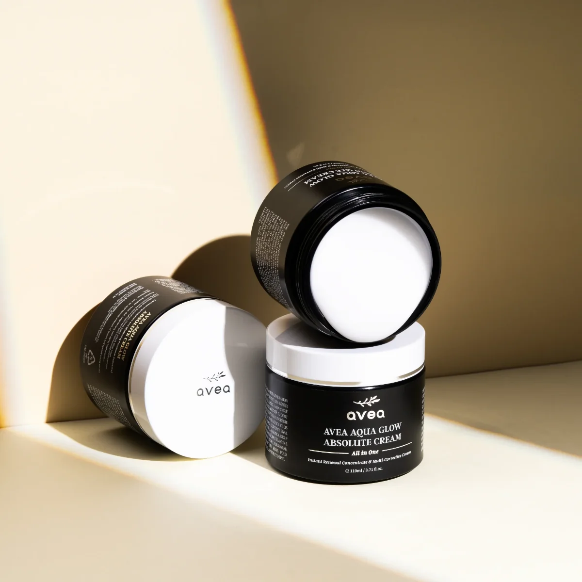Crema concentrata multi-corectoare cu efect de regenerare Aqua Glow Absolute Cream, 110ml, Avea