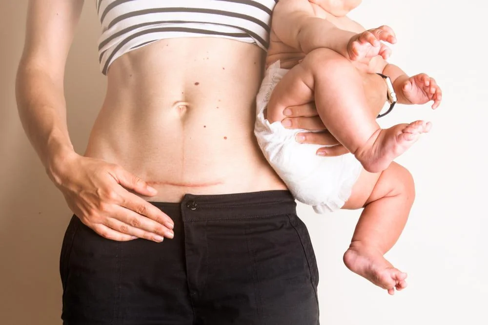 Ruptura uterine: cauze, simptome, tratament