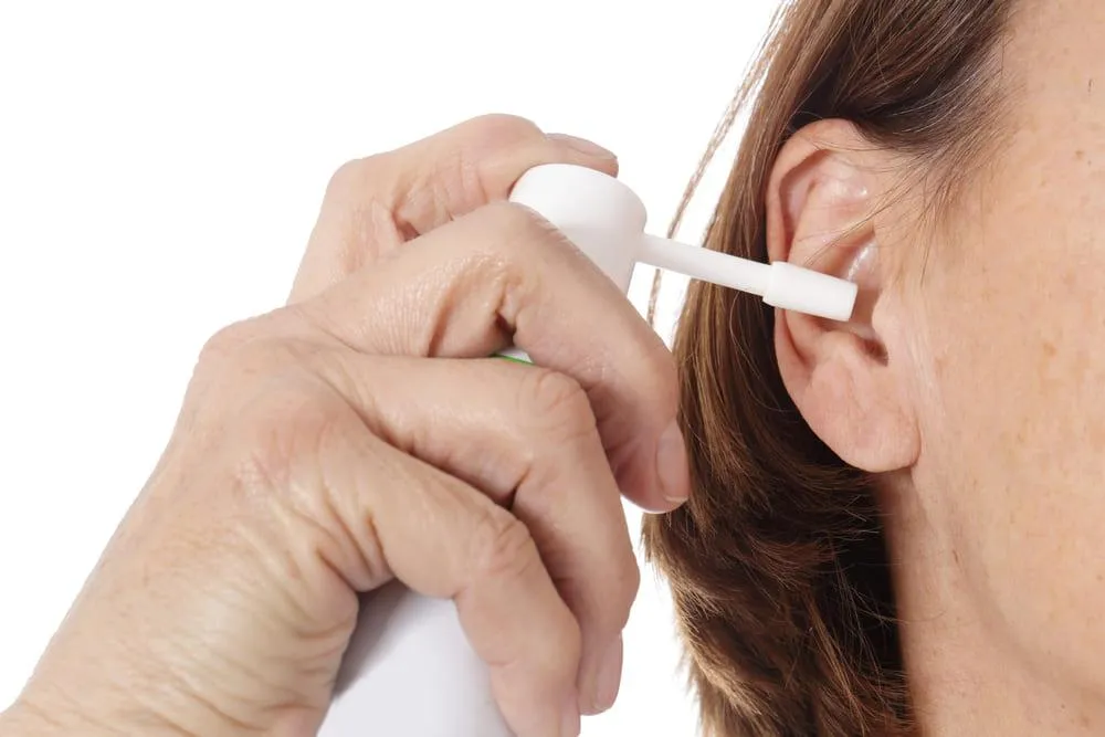 Urechi infundate: De ce se infunda urechile si ce tratamente poti incerca